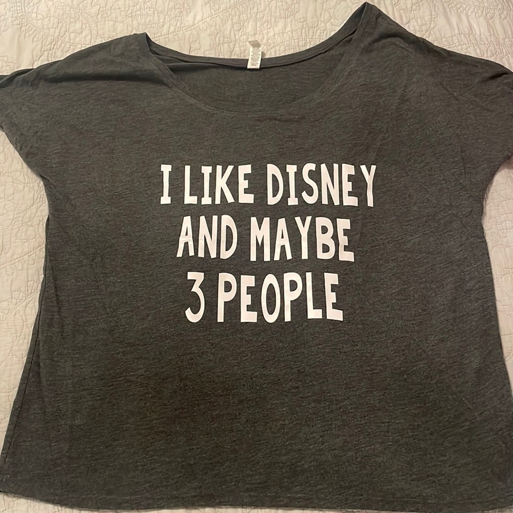 Bella Canvas Woman’s M grey “I Like Disney and Maybe 3 People”